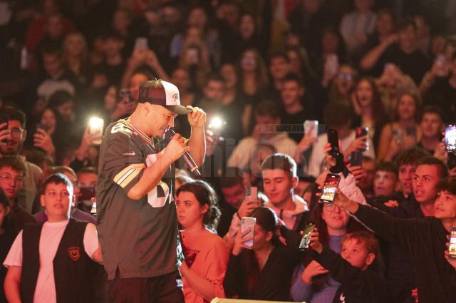 Puya, unul dintre cei mai apreciați artiști de hip-hop din România, a avut mare succes în rândul elevilor de la Liceul cu Program Sportiv