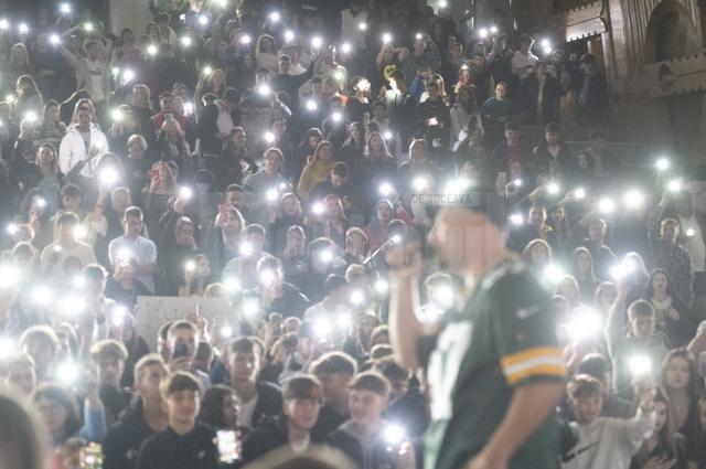 Puya, unul dintre cei mai apreciați artiști de hip-hop din România, a avut mare succes în rândul elevilor de la Liceul cu Program Sportiv