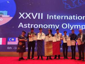 Lotul României, de la Olimpiada de Astronomie din China