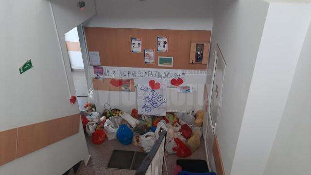 O săptămână de generozitate, cu donații de fructe și legume, la Liceul Tehnologic „Iorgu Vârnav Liteanu” din Liteni