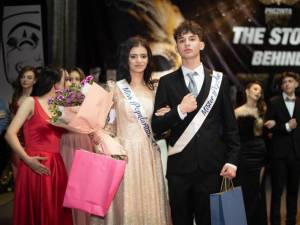 Balul Bobocilor de la Colegiul Economic Dimitrie Cantemir Suceava