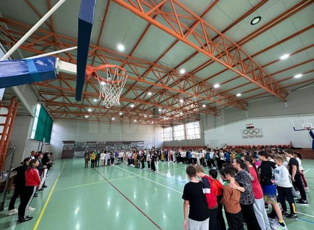 Primarul Ion Lungu, prezent în weekend la evenimentul sportiv - „Aleargă pentru sănătatea ta, organizat de Academia de Sport Suceava la Școala Gimnazială Nr. 11