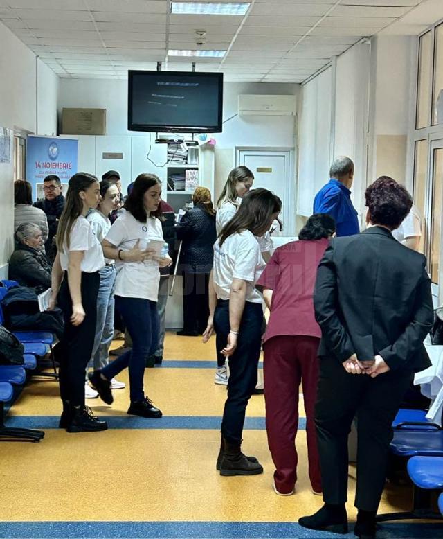 Noi cazuri de diabet, descoperite la testările gratuite efectuate de diabetologii Spitalului Clinic Suceava, de Ziua mondială de luptă împotriva diabetului. Foto FB dr. Claudiu Cobuz