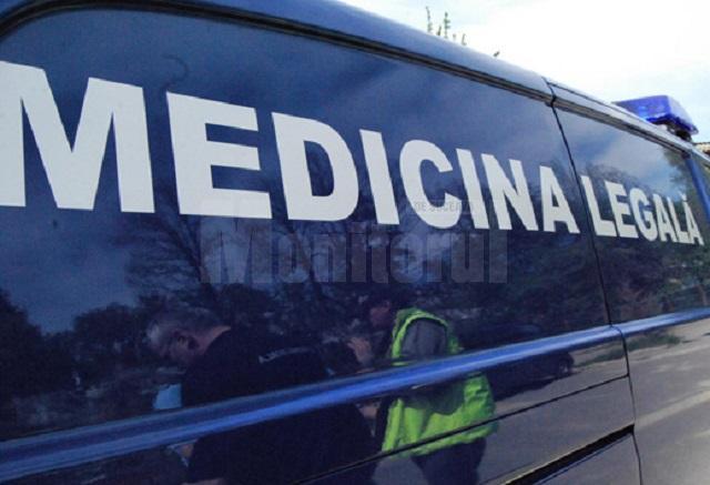 Reprezentanții Serviciului de Medicină Legală Suceava urmau să facă autopsia și să stabilească exact cauza morții