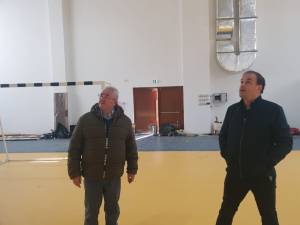 Inaugurarea sălii de sport de la Școala nr. 10 va avea loc de Ziua Națională a României