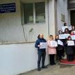 A opta zi de protest la DSP Suceava. Angajații din mai multe instituții publice solicită ...
