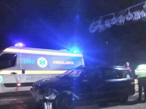 Doi răniți, duși la spital după un accident la Dumbrăveni