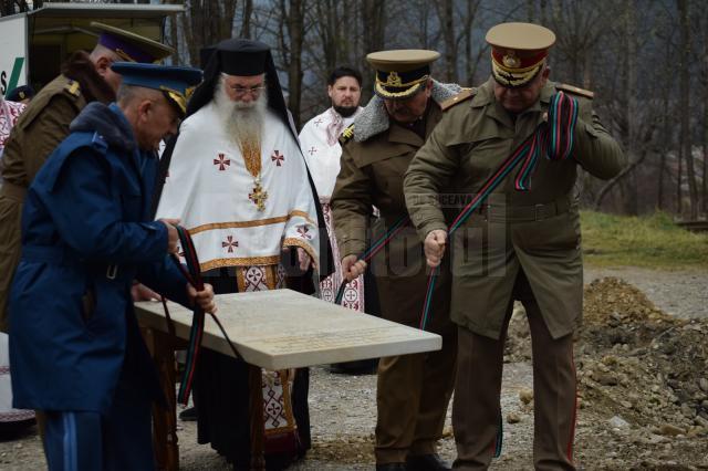 Punerea pietrei de temelie pentru Biserica cu hramurile „Sfântul Voievod Ștefan cel Mare” și „Sfânta Mare Muceniță Ecaterina” aparținând Colegiului Militar Național „Ștefan cel Mare” din Câmpulung Moldovenesc