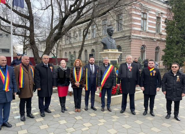 Deputatul Vlad Popescu Piedone alături de liderii PSD prezenți la Fălticeni de Ziua Națională