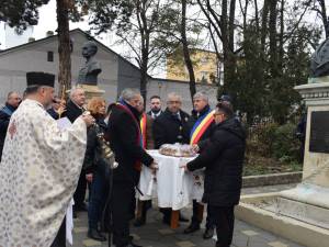 Ziua Națională a României a fost sărbătorită și la Fălticeni