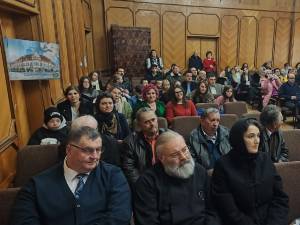 Patru cărți educative, lansate la Rădăuți