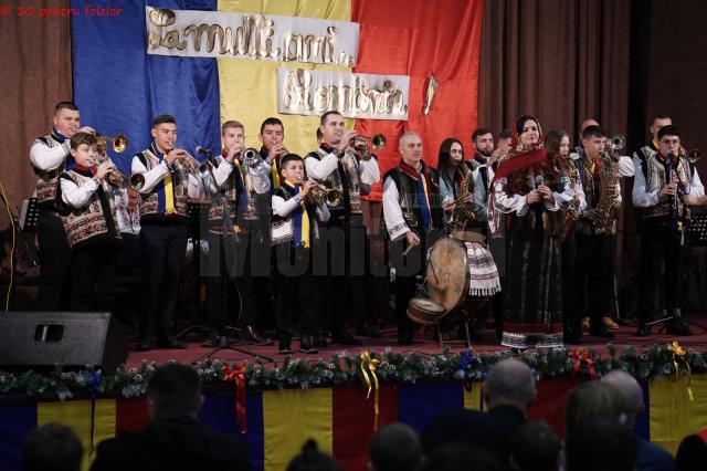 Gala de premiere „10 pentru folclor”, ediția a VIII-a, două zile de spectacole, la Suceava și Putna