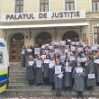 Protest al grefierilor suceveni, cu încetarea activității timp de 2 ore