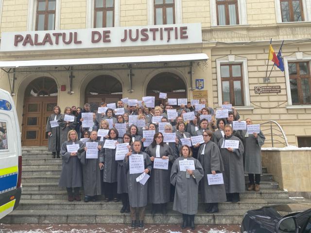 Protestul grefierilor de vineri, 8 decembrie