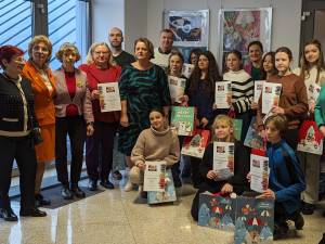 Clubul Lions Suceava a premiat elevii suceveni care au participat la Concursul internațional „Afișe pentru pace”