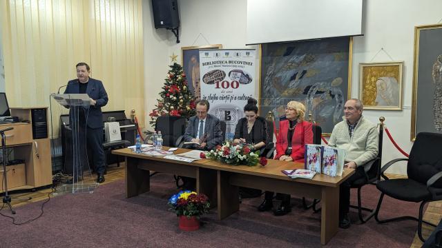 Ceremonia decernării premiilor anuale ale Societății Scriitorilor Bucovineni, la  Biblioteca Bucovinei