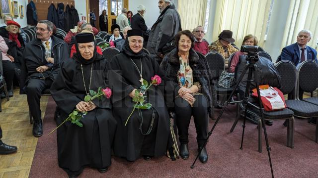 Ceremonia decernării premiilor anuale ale Societății Scriitorilor Bucovineni, la  Biblioteca Bucovinei