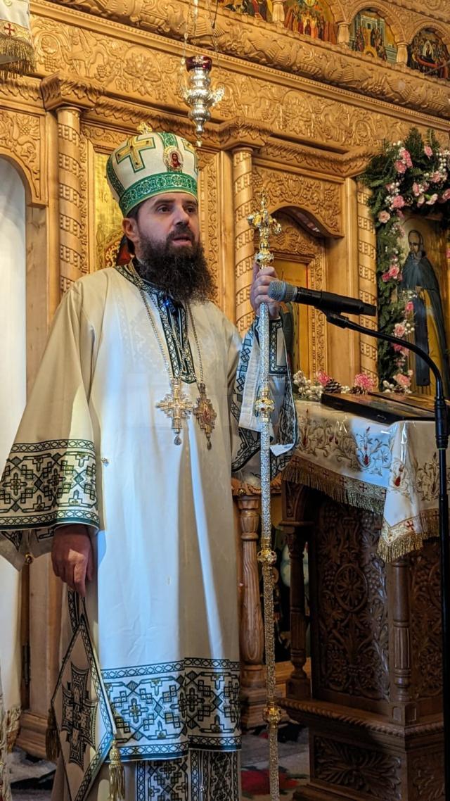 Preasfințitul Părinte Benedict Bistrițeanul invitat, în zi de hram, la Mănăstirea Voroneț