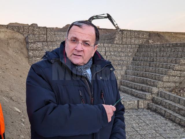 Președintele CJ Suceava a verificat lucrările de consolidare a ravenelor existente în apropierea Aeroportului „Ștefan cel Mare”
