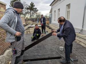 Gheorghe Flutur a pus umărul la lucrările de la Muzeul de Istorie din Siret
