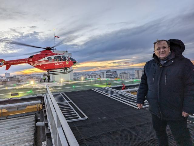 Gheorghe Flutur a asistat la primele zboruri făcute de un elicopter SMURD pentru calibrarea heliportului de la Spitalul Județean Suceava