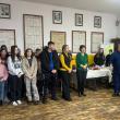 Primarul Gheorghe Fron i-a felicitat pe elevii și profesorii Școlii Gimnaziale Băișești ...