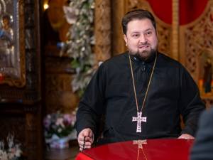 Preotul Răzvan Cîmpulungeanu
