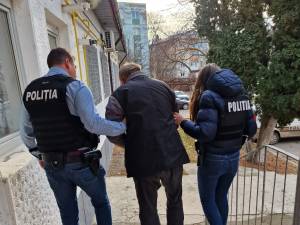 Bărbat reținut după ce a decapitat o pisică