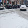 Strat periculos de gheață pe majoritatea străzilor și trotuarelor după fenomenele meteo de la finele săptămânii