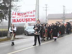 Festivalul datinilor și obiceiurilor de iarnă pe stil vechi de la Drăgușeni