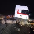 Șoferul unui autoturism, mort după ce s-a zdrobit de un cap de tir, pe șoseaua de centura a Sucevei