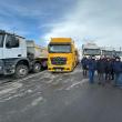 Transportatorii s-au adunat în parcarea de pe șoseaua de centură a Sucevei