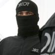 Un tânăr care cultiva canabis în grădină, condamnat cu executare și menținut în arest
