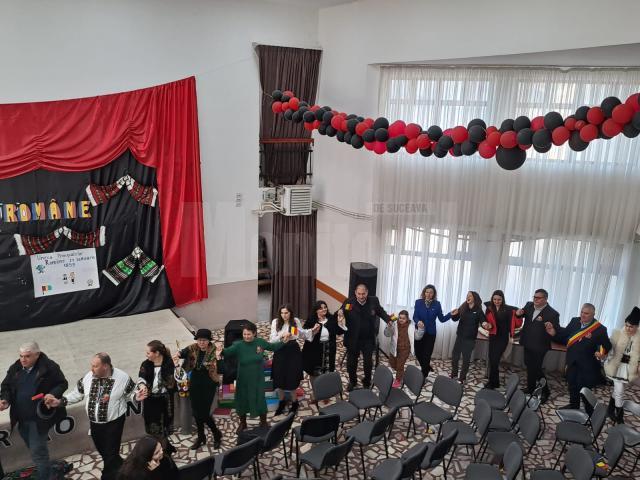 Ziua Micii Uniri - 24 Ianuarie - sărbătorită la Liceul Tehnologic „Ștefan cel Mare” Cajvana