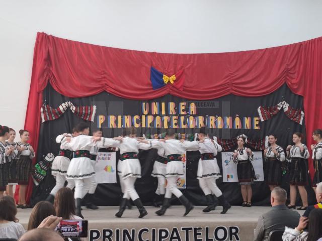 Ziua Micii Uniri - 24 Ianuarie - sărbătorită la Liceul Tehnologic „Ștefan cel Mare” Cajvana