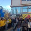 Miting împotriva lui Gheorghe Flutur, cu membri și simpatizanți AUR din județele Suceava, Iași, Botoșani, Neamț, Bistrița-Năsăud și din București