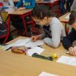 Maximum 5 ore de cursuri/zi la gimnaziu și cel mult 6 ore/zi la liceu solicită elevii