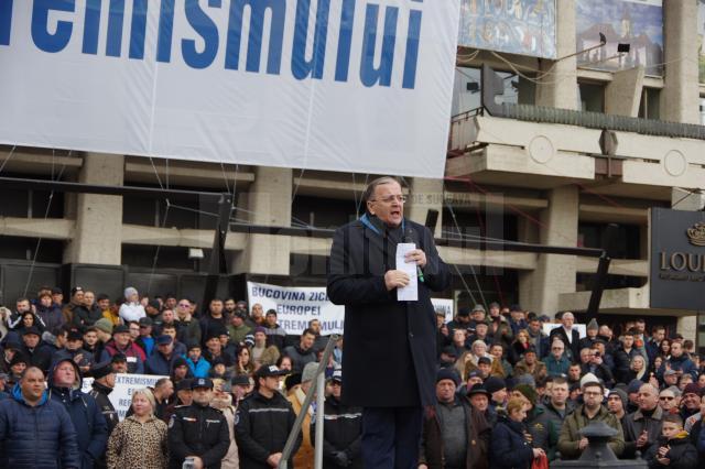 Gheorghe Flutur a organizat la Suceava cel mai mare miting antiextremism din România