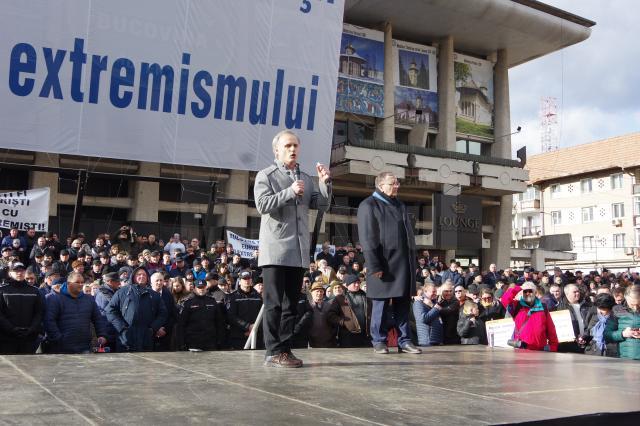 Gheorghe Flutur a organizat la Suceava cel mai mare miting antiextremism din România