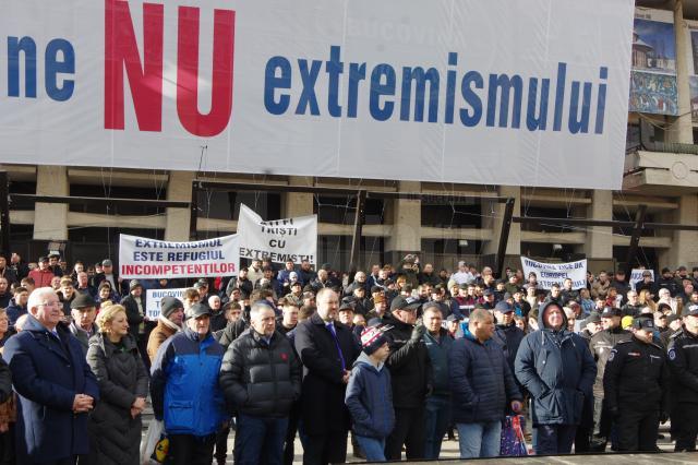 Gheorghe Flutur a organizat la Suceava cel mai mare miting antiextremism din România