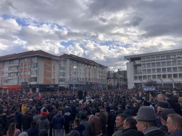 Gheorghe Flutur a organizat la Suceava cel mai mare miting antiextremism din România