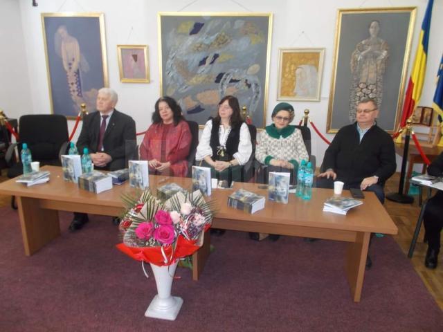 Volumul „Destine fracturate”, semnat de scriitorul câmpulungean Vasile Aioanei, a fost lansat la Biblioteca Bucovinei