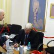 Volumul „Destine fracturate”, semnat de scriitorul câmpulungean Vasile Aioanei, a fost lansat la Biblioteca Bucovinei