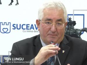 ”Primarul trebuie să atragă fonduri, nu e ca la spital, să i se dea bani să-i cheltuiască” - a spus Ion Lungu, ca replică la atacurile din partea consilierilor PSD