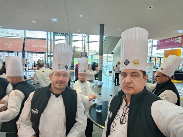 Chef Ovidiu Procopeț, asistent universitar la USV, cu Silviu Cristian Federeac, Chef la Taco Loco Suceava