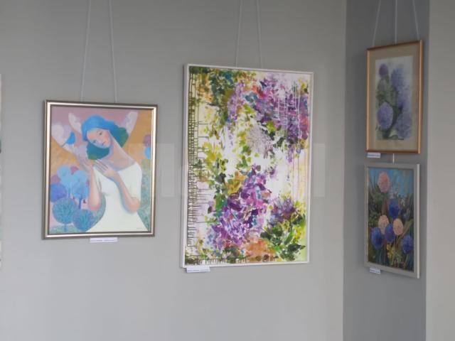 „Policromie de vise”, expoziție deschisă la Galeria de Artă „Ion Irimescu” Suceava