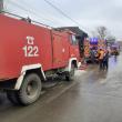 Trei gospodării au fost afectate de un puternic incendiu