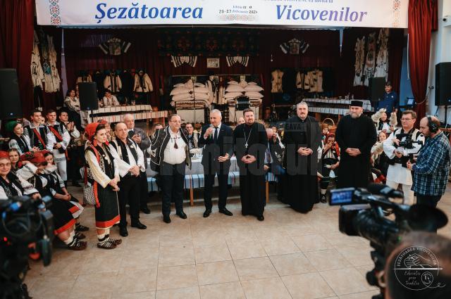 Președintele CJ Suceava, Gheorghe Flutur, şi primarul Vasile Iliuţ au deschis ediția de anul acesta a „Șezătorii vicovenilor”