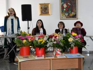 Lansare de carte Maria Ţigănescu Creţu, la Biblioteca Municipală „Eugen Lovinescu” din Fălticeni
