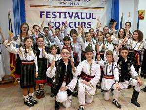 Peste 400 de copii și tineri participanți la Festivalul-concurs